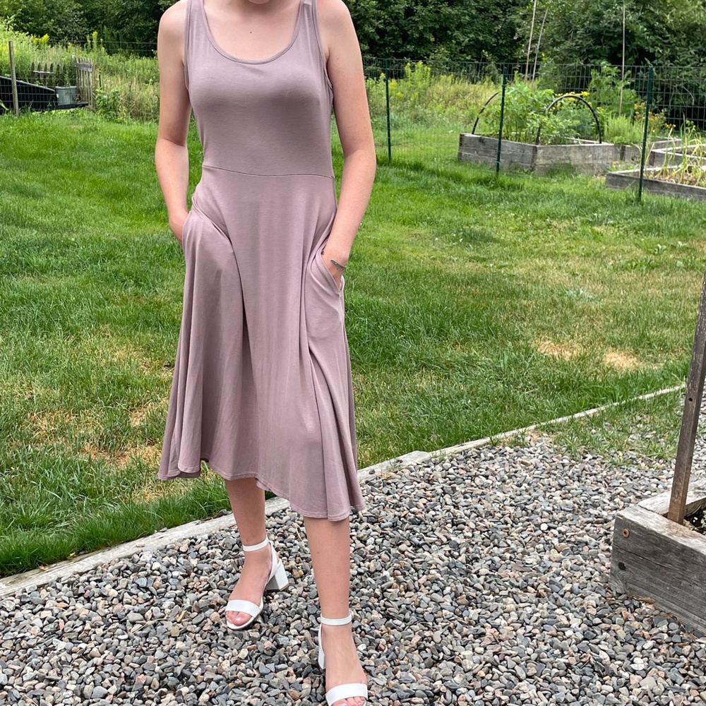 Olivia Rae midi dress Women's small